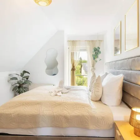 Maarvibes - Modern Retreat In Der Vulkaneifel *